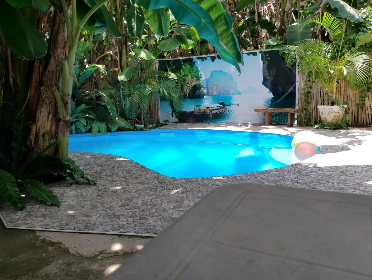 Two Crazy Monkeys Hotel Bakhawan Luaran gambar