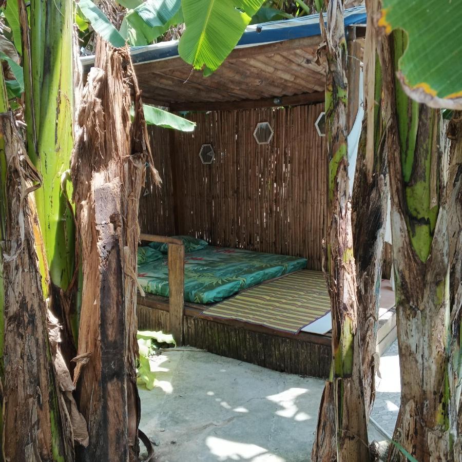 Two Crazy Monkeys Hotel Bakhawan Luaran gambar